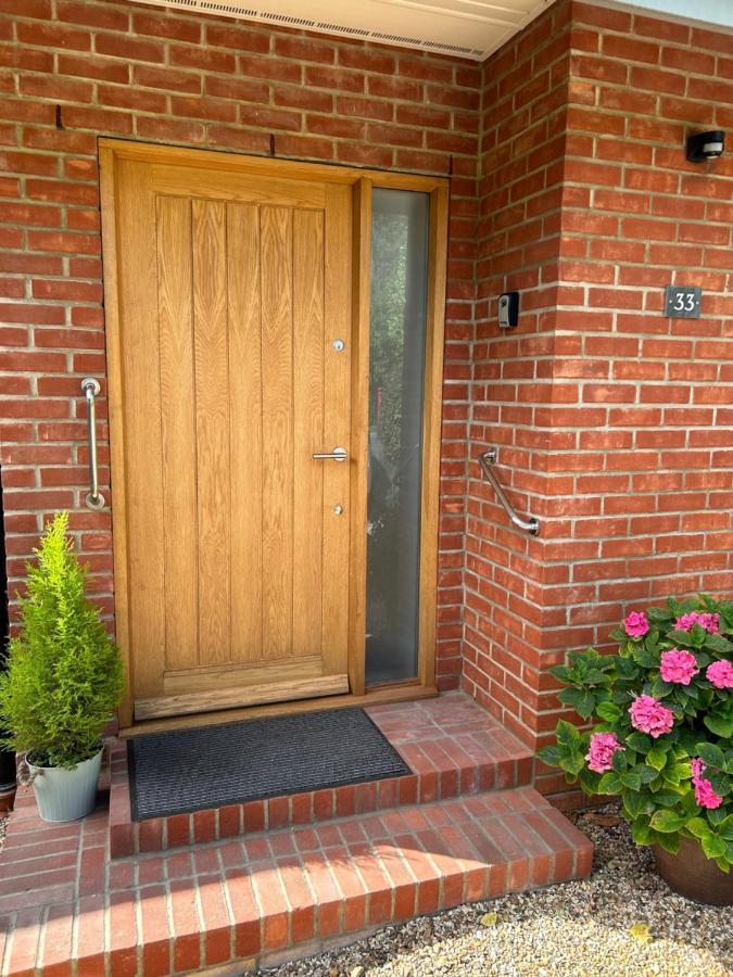 Studio 33 Chichester Exterior foto